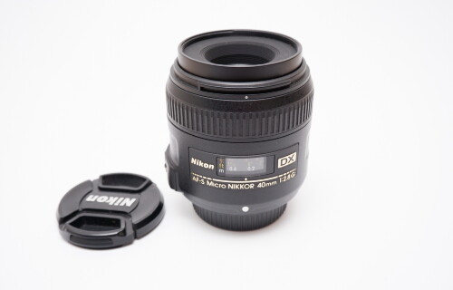 Nikon AF-S DX Micro Nikkor 40mm f/2.8G