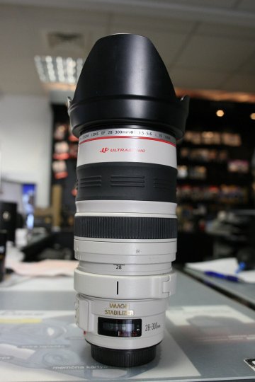 Canon EF 28-300/3,5-5,6 L IS USM