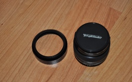voigtlander-nokton-58-mm-f-1-4-sl-ii-uv-filter_1.jpg