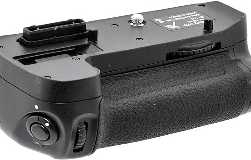 Battery grip - Nikon D7100