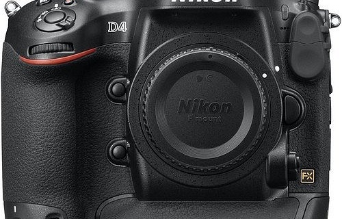 Profesionálny fotoaparát Nikon D4