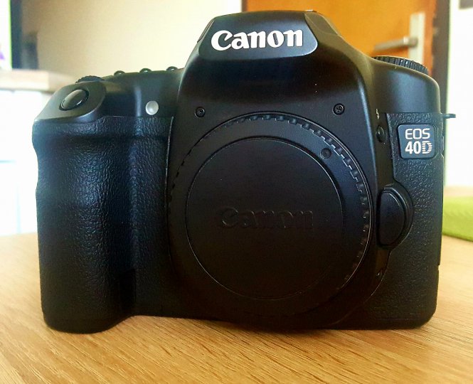 Canon 40d (+ objektív Canon EF 28-80 mm f/3.5-5.6 USM)