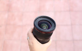 predam-objektiv-canon-ef-17-40mm-f-4l-usm_3.jpg