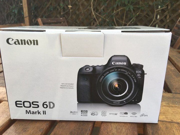 Canon EOS 6D Mark II