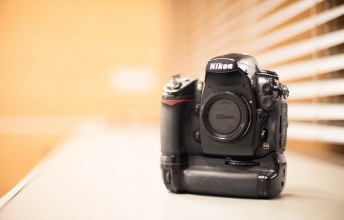 Full Frame Nikon d700