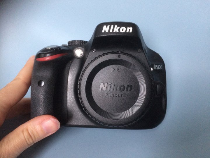 Nikon d5100