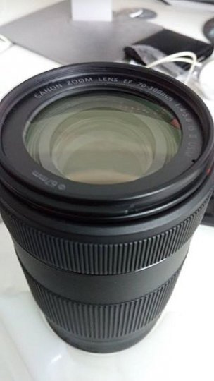 CANON EF 70-300mm f/4-5.6 IS II USM