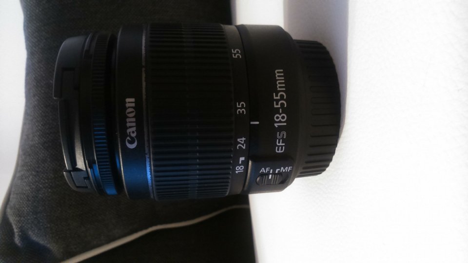 canon efs 18-55mm macro 0.25m/0.8ft