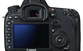 x_Canon_EOS_7D_Mk.II_Black_B.jpg