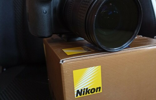 Nikon D5100 + Nikkor 16-85