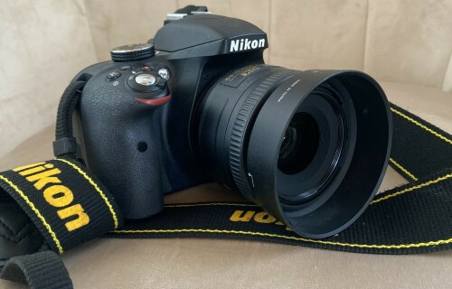 Nikon D3300 + Nikkor 35mm 1:1.8 G + Nikkor 18-105mm 1:3.5-5.